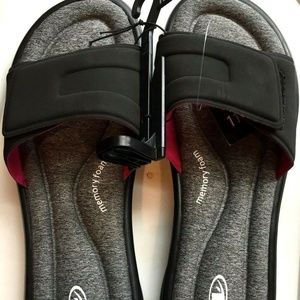 athletic works flip flops
